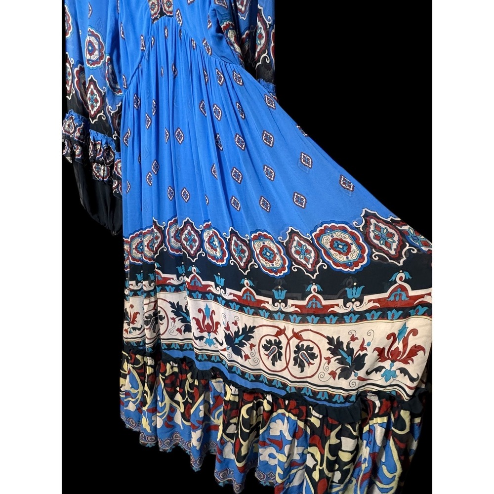 FARM Rio Ainika Tiles Maxi Dress Blue Long Sleeve V Neck Tiered Flowy - Picture 8 of 14